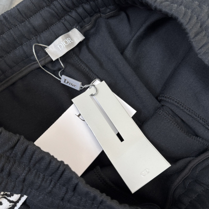D10r SHORTS (BUY 2+,EVERY PIECE $69)