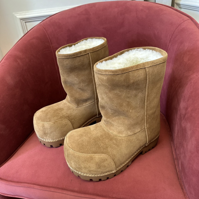 Ba*len*cia*ga boots