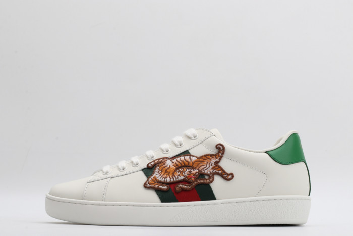 GC sneaker
