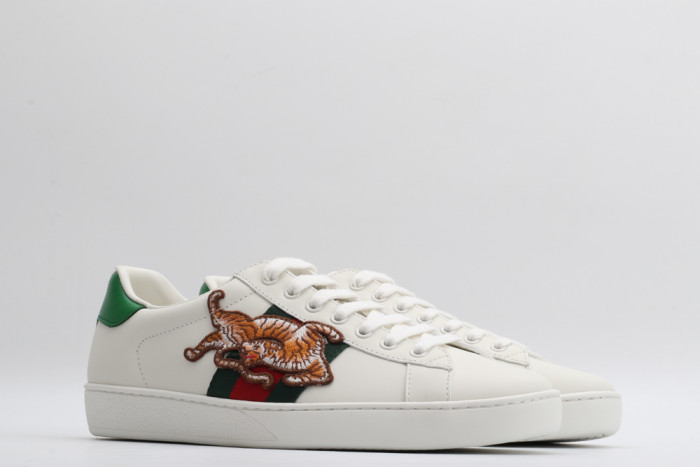 GC sneaker
