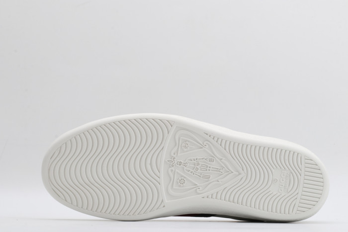 GC sneaker