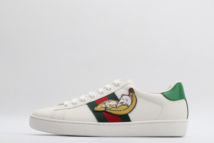 GC sneaker