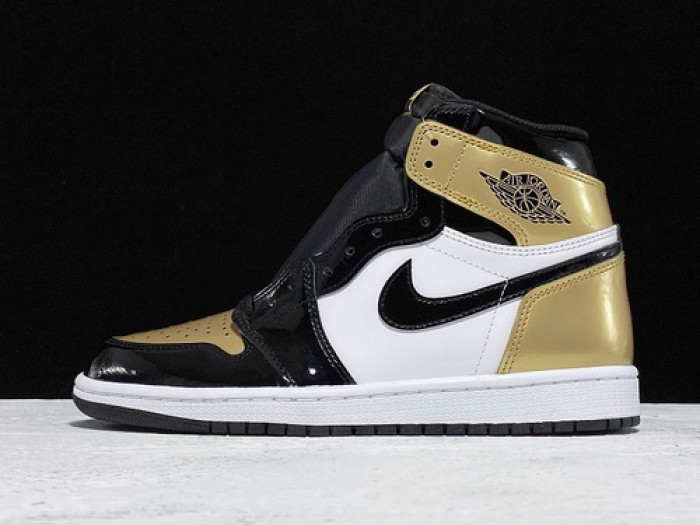 Jordan 1 Retro High NRG Patent Gold Toe 861428-007