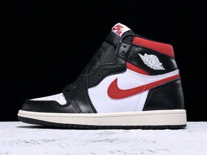 JORDAN 1 RETRO HIGH BLACK GYM RED 555088-061