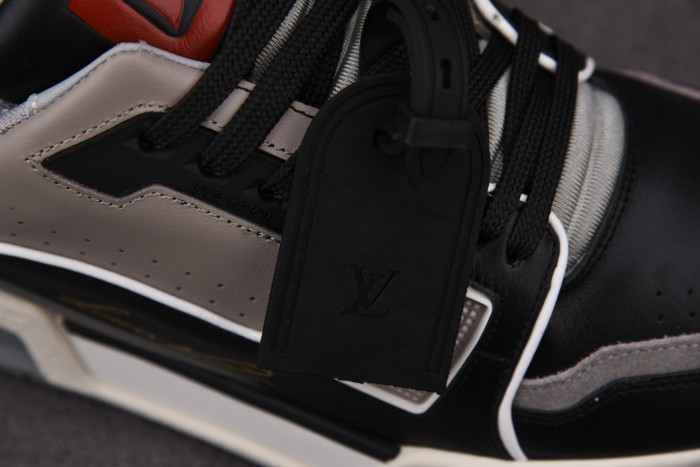 LOU VUIT SCI-FI SNEAKERS