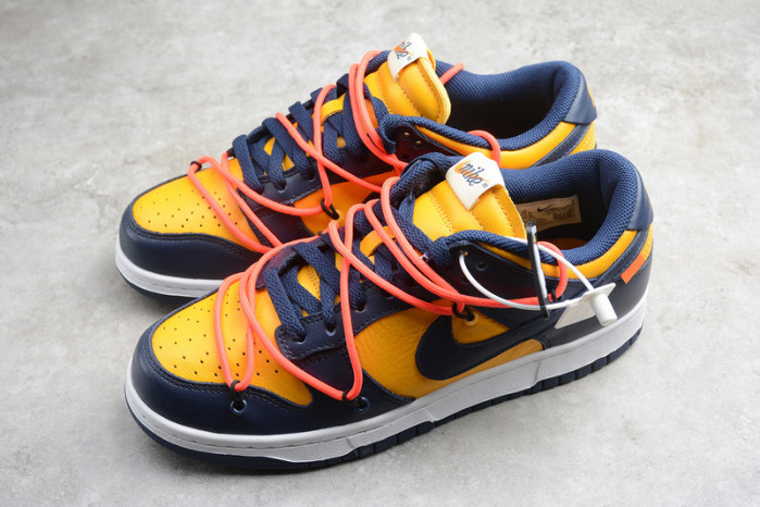 Off-White x Dunk Low 