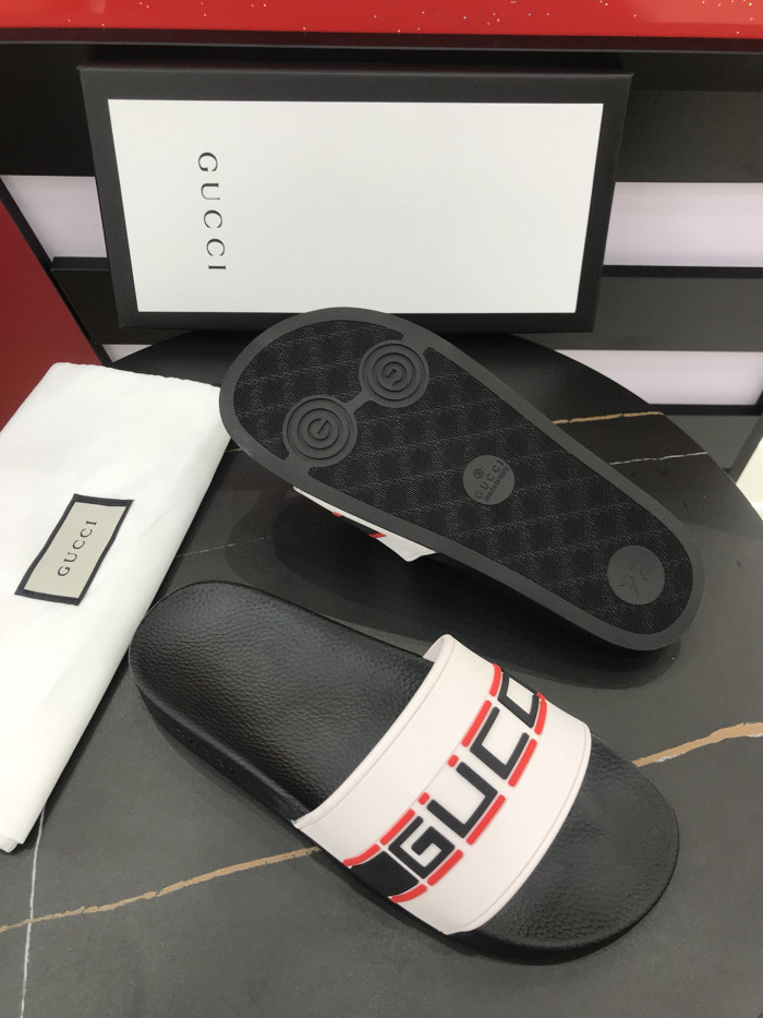 GC SANDALS