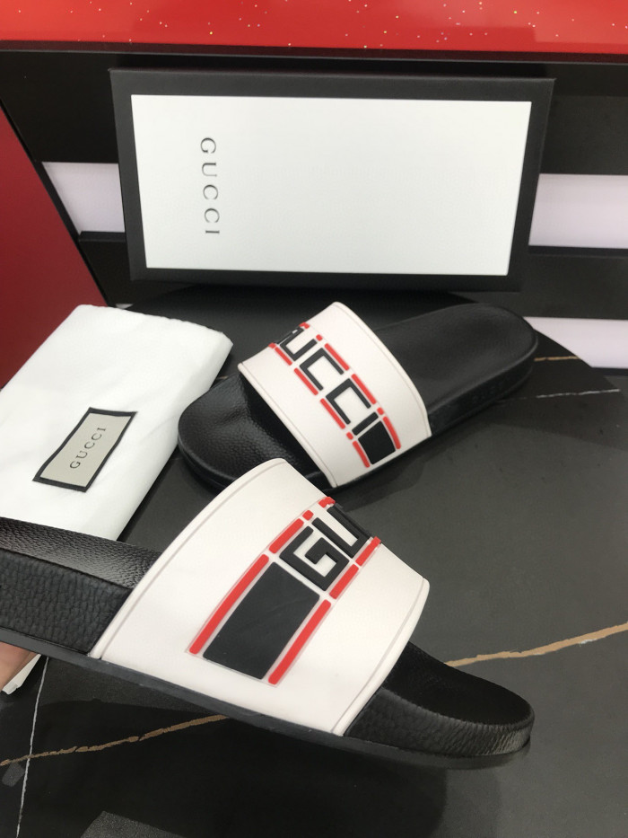 GC SANDALS