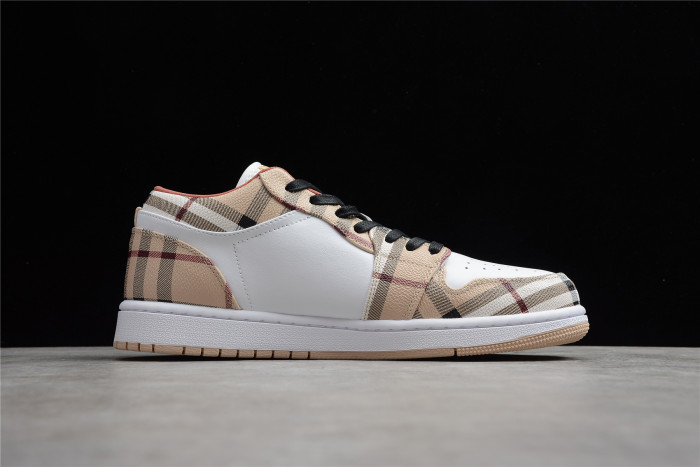 BUR*ERRY SNEAKER