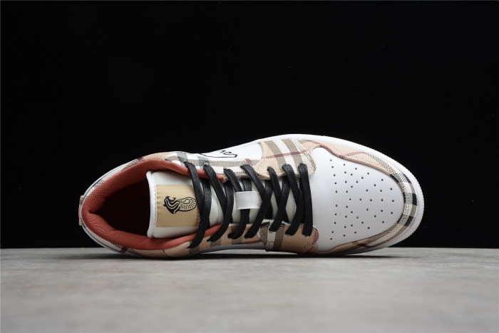 BUR*ERRY SNEAKER