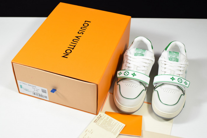 LOU VUIT SNEAKERS