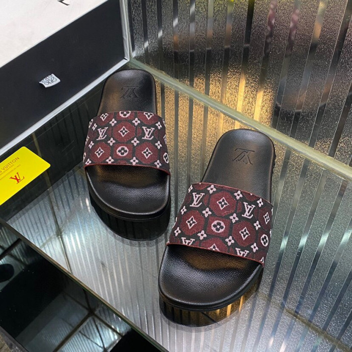 LO** VUI* SANDALS