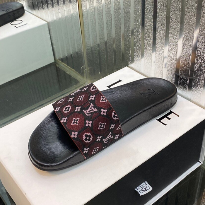 LO** VUI* SANDALS