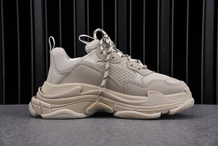 Ba*len*cia*ga triple s beige (w) 524039w2fw19700