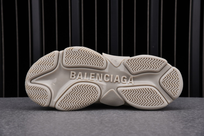 Ba*len*cia*ga triple s beige (w) 524039w2fw19700